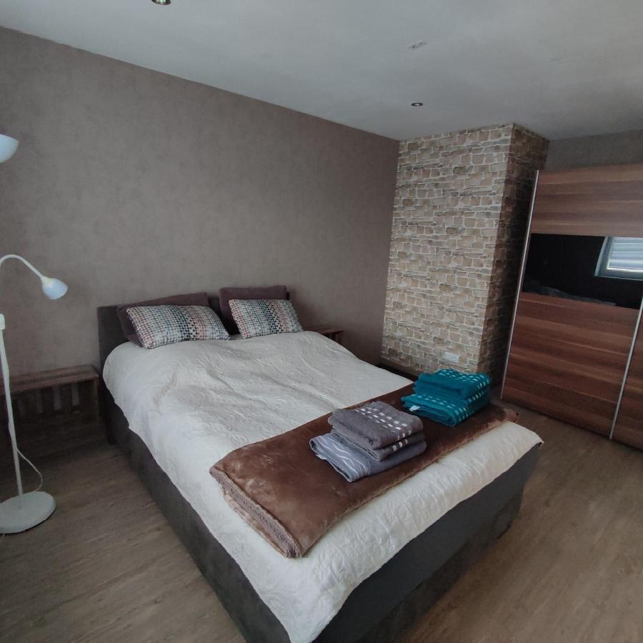 Kleine Auszeit - Ferienwohnung Heideberg - "Rhein" In Den Urlaub Bacharach Eksteriør bilde