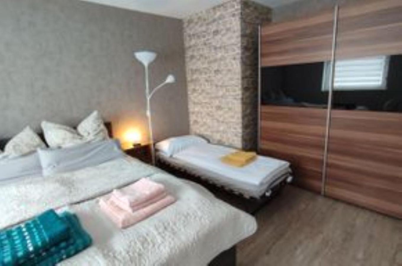 Kleine Auszeit - Ferienwohnung Heideberg - "Rhein" In Den Urlaub Bacharach Eksteriør bilde